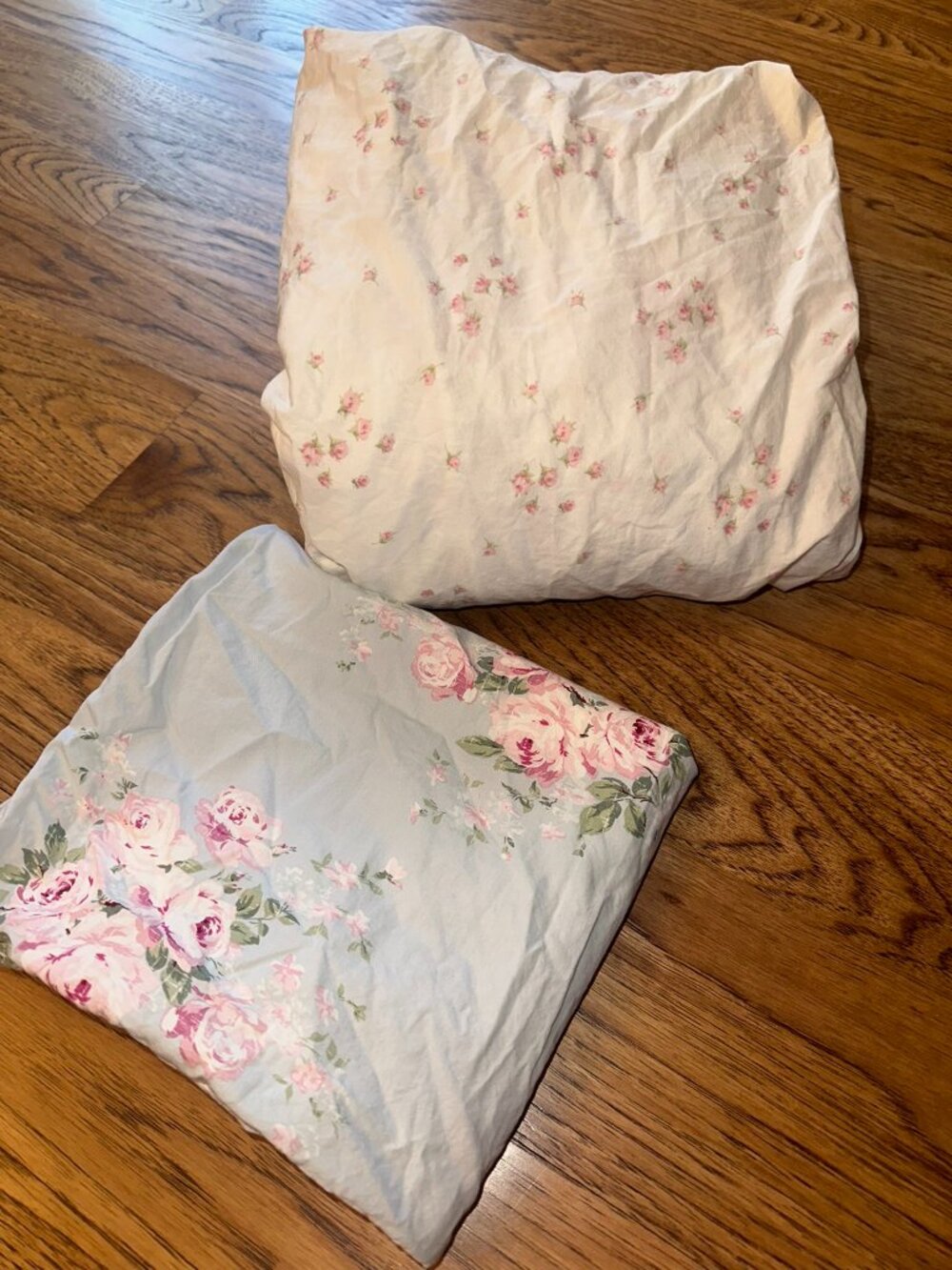 Simply Shabby Chic Full Fitted Cotton Sheet + Pillowcase Pink Rose Ditsy Floral